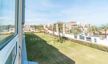 Odsprzedaż - Mieszkanie w bloku - Orihuela Costa - Rocio del Mar