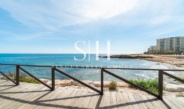 Odsprzedaż - Mieszkanie w bloku - Orihuela Costa - Rocio del Mar