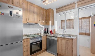 Odsprzedaż - Villa - San Miguel de Salinas - Costa Blanca