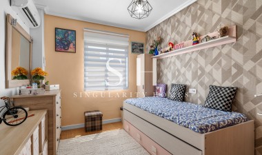 Odsprzedaż - Villa - San Miguel de Salinas - Costa Blanca