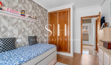 Odsprzedaż - Villa - San Miguel de Salinas - Costa Blanca