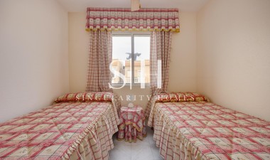 Wiederverkauf - Villa - Torrevieja - Torretas