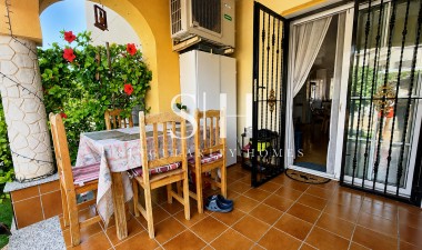 Odsprzedaż - Mieszkanie w bloku - Orihuela Costa - Lomas de Cabo Roig