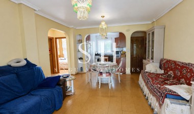 Odsprzedaż - Mieszkanie w bloku - Orihuela Costa - Lomas de Cabo Roig