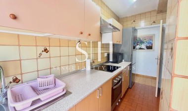 Odsprzedaż - Mieszkanie w bloku - Torrevieja - Habaneras