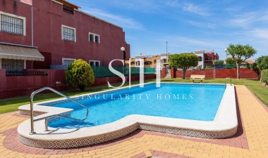 Odsprzedaż - Bungalow - Orihuela Costa - Los Altos