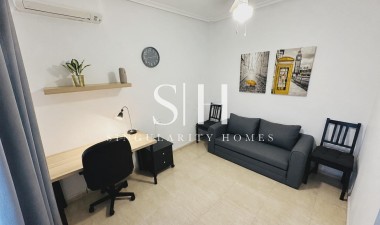 Odsprzedaż - Bungalow - Orihuela Costa - Los Altos
