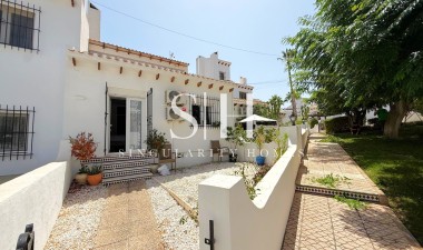 Odsprzedaż - Dom - Orihuela Costa - Villamartín