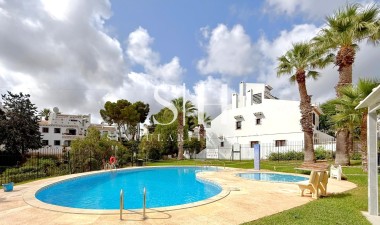 Odsprzedaż - Dom - Orihuela Costa - Villamartín