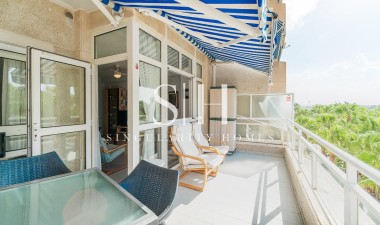 Odsprzedaż - Mieszkanie w bloku - Orihuela Costa - Campoamor