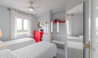 Odsprzedaż - Mieszkanie w bloku - Orihuela Costa - Campoamor