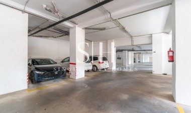Odsprzedaż - Mieszkanie w bloku - Orihuela Costa - Campoamor