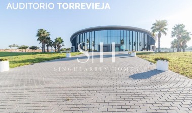 Odsprzedaż - Mieszkanie w bloku - Orihuela Costa - Campoamor