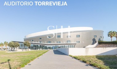 Odsprzedaż - Mieszkanie w bloku - Orihuela Costa - Campoamor