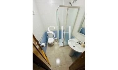 Odsprzedaż - Villa - Orihuela Costa - Los Altos
