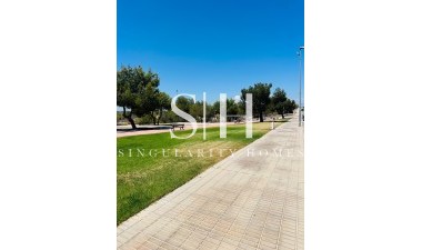 Odsprzedaż - Villa - Orihuela Costa - Los Altos