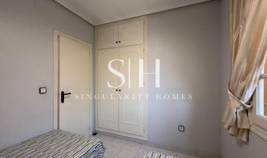 Återförsäljning - Bungalow - Torrevieja - Punta prima