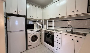 Återförsäljning - Bungalow - Torrevieja - Punta prima