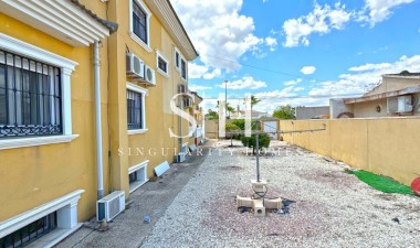 Resale - Villa - Torrevieja - Costa Blanca