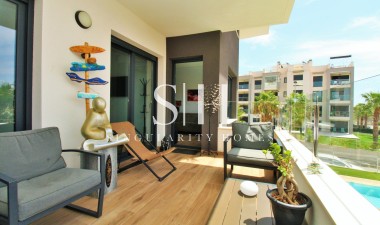 Resale - Apartment / flat - Orihuela Costa - Villamartin