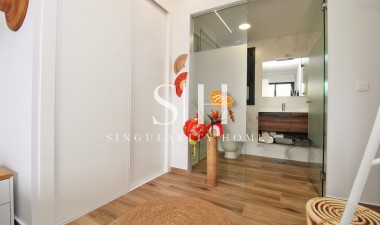 Resale - Apartment / flat - Orihuela Costa - Villamartin