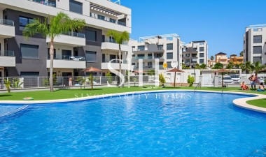 Resale - Apartment / flat - Orihuela Costa - Villamartin