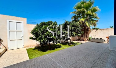 Reventa - Villa - Torrevieja - Costa Blanca