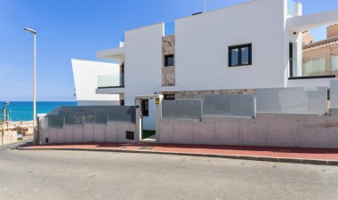 Nowy budynek - Villa - Torrevieja - Torrejón