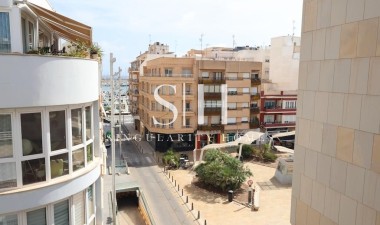 Återförsäljning - Lägenhet / lägenhet - Torrevieja - Costa Blanca