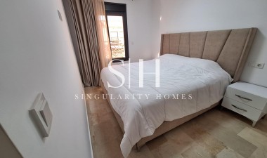 Resale - House - Torrevieja - Centro
