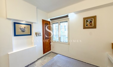 Resale - Apartment / flat - Torrevieja - Playa de los Locos