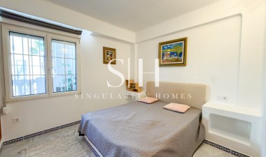 Resale - Apartment / flat - Torrevieja - Playa de los Locos