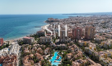 Resale - Apartment / flat - Torrevieja - Playa de los Locos