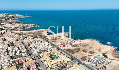 Resale - Apartment / flat - Torrevieja - Playa de los Locos