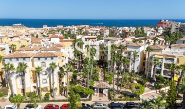 Resale - Apartment / flat - Torrevieja - Playa de los Locos