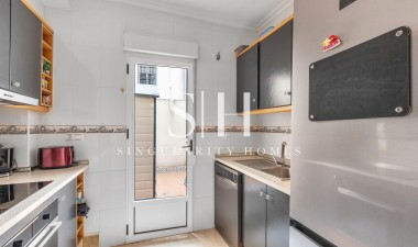 Återförsäljning - Lägenhet / lägenhet - Orihuela Costa - Los Altos