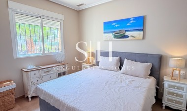 Wiederverkauf - Villa - Catral - Costa Blanca