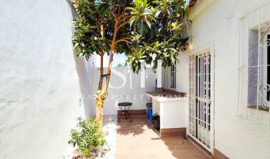 Odsprzedaż - Dom - Orihuela Costa - Costa Blanca