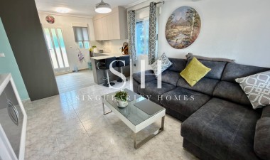 Odsprzedaż - Villa - Ciudad Quesada