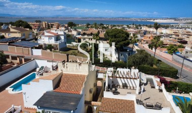 Wiederverkauf - Villa - Torrevieja - Los balcones