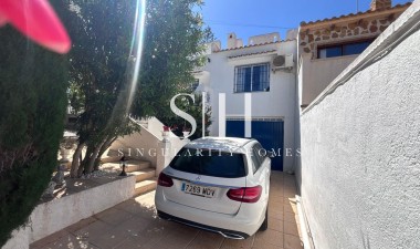 Wiederverkauf - Villa - Torrevieja - Los balcones