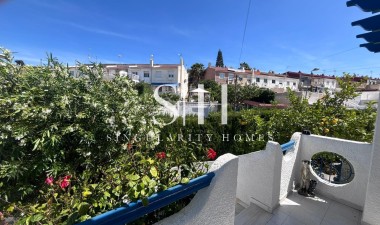 Wiederverkauf - Villa - Torrevieja - Los balcones