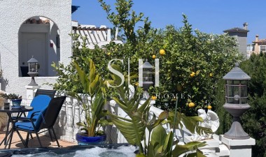 Wiederverkauf - Villa - Torrevieja - Los balcones