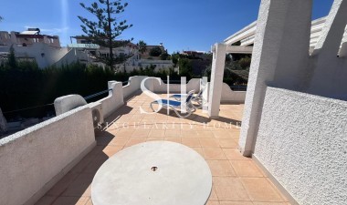 Wiederverkauf - Villa - Torrevieja - Los balcones