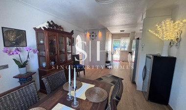 Wiederverkauf - Villa - Torrevieja - Los balcones