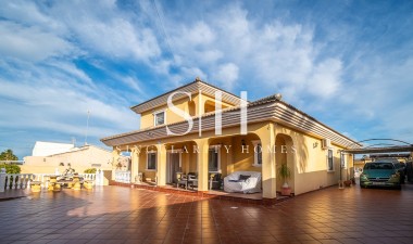 Odsprzedaż - Villa - Torrevieja - Costa Blanca
