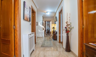Odsprzedaż - Villa - Torrevieja - Costa Blanca