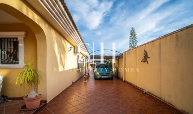 Odsprzedaż - Villa - Torrevieja - Costa Blanca
