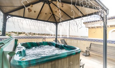 Odsprzedaż - Villa - San Fulgencio - Costa Blanca