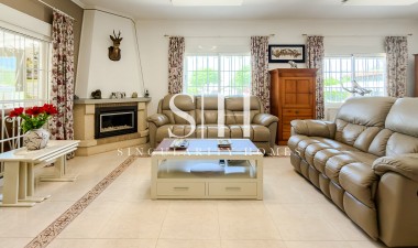 Wiederverkauf - Villa - Catral - Costa Blanca